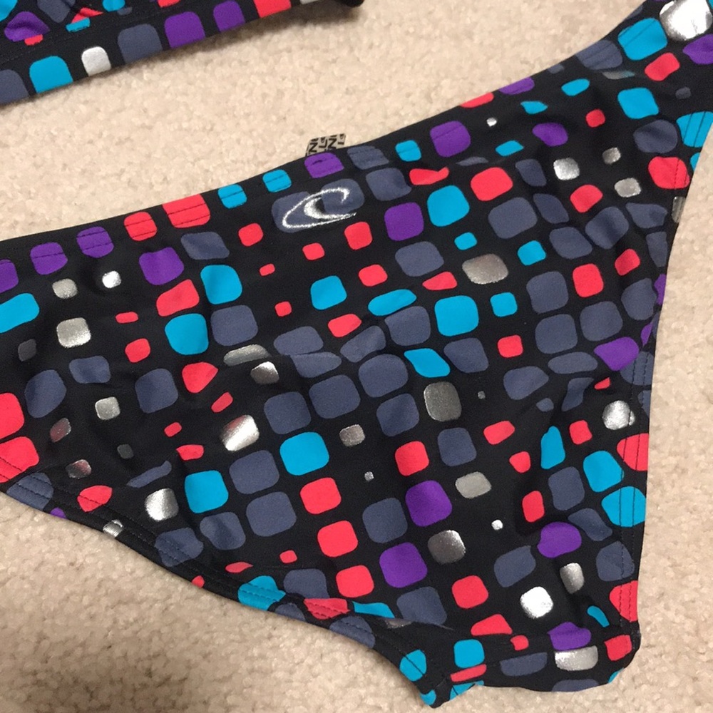 O’Neill Bikinis - Picture 4 of 6